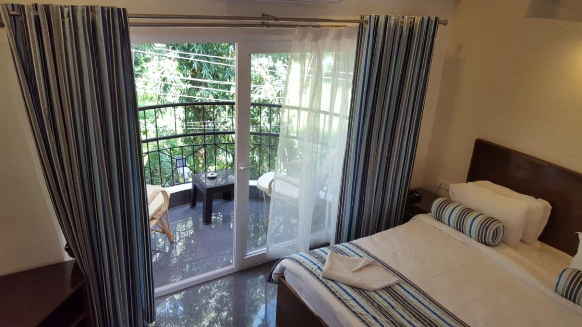 2 Bedroom Apartment In Resort On Candolim Beach Baga Exterior foto